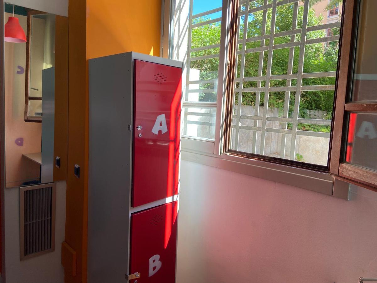 Hostel Center Madrid Luaran gambar
