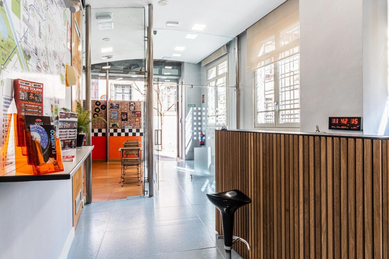 Hostel Center Madrid Luaran gambar