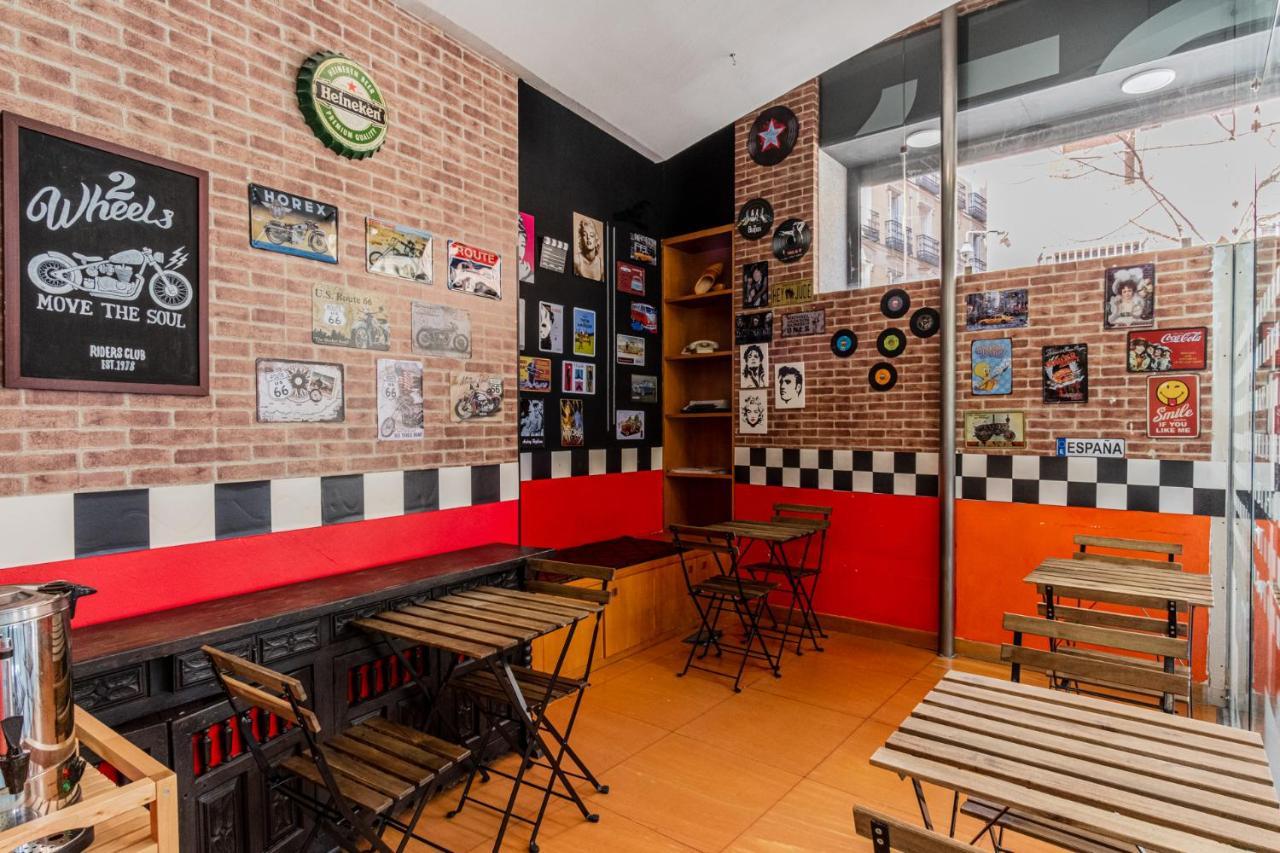 Hostel Center Madrid Luaran gambar